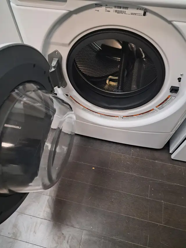 Coin operated. Washer and Dryer. in Washers & Dryers in City of Toronto - Image 3