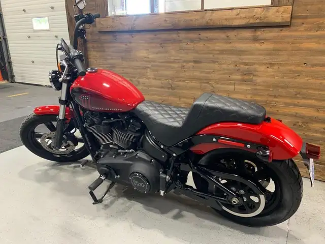 2023 Harley-Davidson Street Bob 114 in Street, Cruisers & Choppers in Oshawa / Durham Region - Image 11