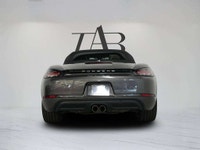This 2017 Porsche 718 Boxster S is a local Ontario vehicle with a clean Carfax report, this it's a t... (image 6)