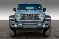 3.6 L 6 Cyl Engine Vehicle Options: Rear Back Up Camera, Touch Screen Radio System, Bluetooth, Accid... (image 2)