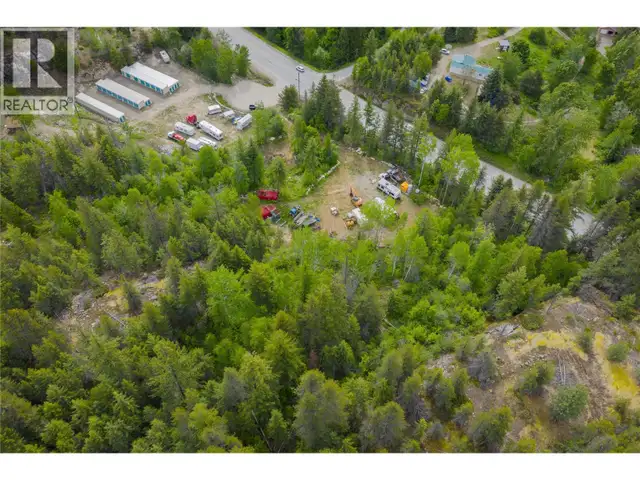 1682 Circle Road Castlegar, British Columbia in Land for Sale in Nelson - Image 9