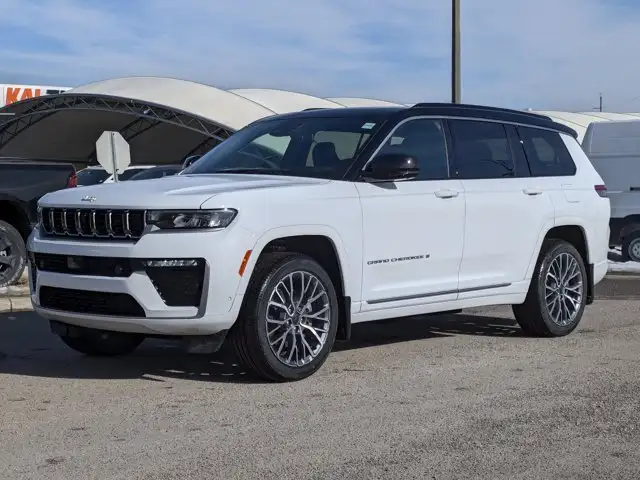 2026 Jeep Grand Cherokee L Summit * - Pano Sunroof - Palermo in Cars & Trucks in Calgary - Image 5
