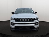 This 2025 JEEP COMPASS LATITUDE LUX 4X4 has the following options Leatherette Seats, Remote Start Sy... (image 6)