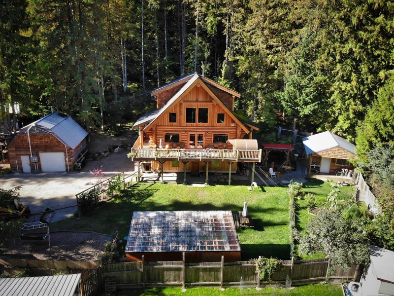 2612 ROBISON ROAD Nelson, British Columbia Houses for Sale Nelson