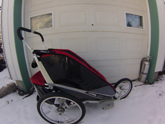 remorque velo chariot cougar 1 thule dans Autre  à Longueuil/Rive Sud