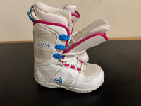 Firefly Snowboarding Boots Youth - Size 4.5 US Girls