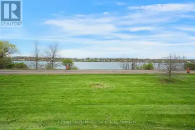 Rare Opportunity! Furnished Waterfront-View Living on the Iconic Niagara RiverParkway. Experience se...
