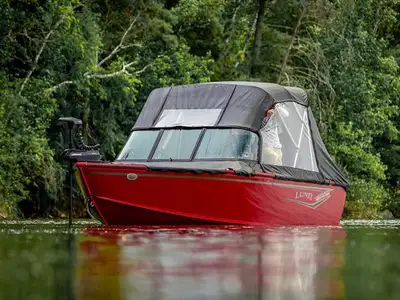 BOAT SHOW SAVINGS OF $6815 WHILE QTY LAST PLUS FREIGHT AND PDIWE HAVE ADDED TO COMPLETE THIS ALL ARO...