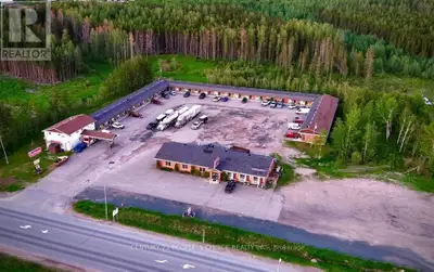 Price to Sell: Well maintained and upgraded 43 Room Motel (Travel Inn) & Restaurant (241 Pizza franc...