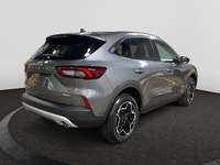 Check out this vehicle's pictures, features, options and specs, and let us know if you have any ques... (image 4)