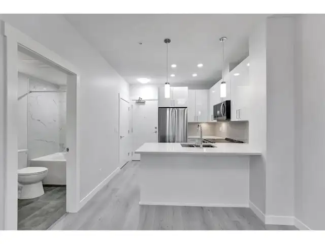 401 33886 PINE STREET Abbotsford, British Columbia in Condos for Sale in Prince Rupert - Image 8