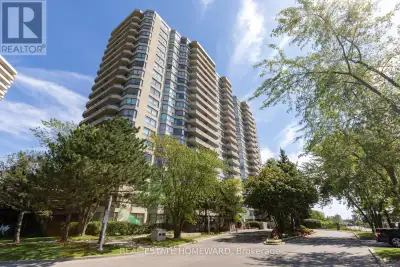 Welcome to PH79 at 1 Greystone Walk Drive - a spacious 2+1 bedroom, 2 bathroom penthouse with one of...