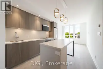 **2 MONTHS FREE RENT PROMO** Welcome to The Spoke, a brand-new purpose-built rental community in Tor...