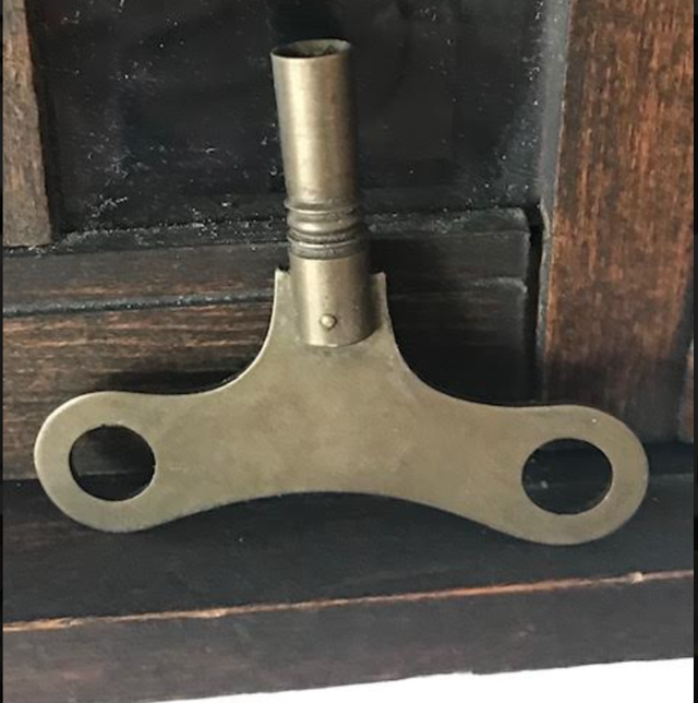 Vintage Pendulum Wall Clock - Kienzle - Made in Germany 1920 in Home Décor & Accents in City of Toronto - Image 6