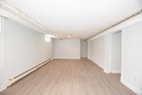 **SPACIOUS** 3 BEDROOM UNIT IN ST. CATHARINES!!