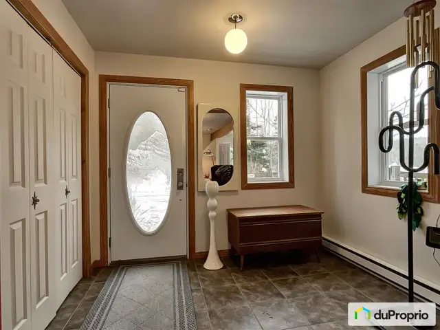 $350,000 - 1 1/2 Storey for sale in St-Felix-D'Otis in Houses for Sale in Saguenay - Image 5
