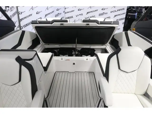 2026 Yamaha 252S in Powerboats & Motorboats in Laurentides - Image 10