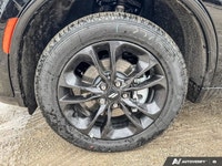 This Dodge Durango has a durable Regular Unleaded V-6 3.6 L/220 engine powering this Automatic trans... (image 8)