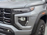 4WD Crew Cab AT4 ... Engine: Turbocharged Gas I4 2.7L/ Other Equipment TRANSMISSION 8-SPEED AUTOMATI... (image 7)