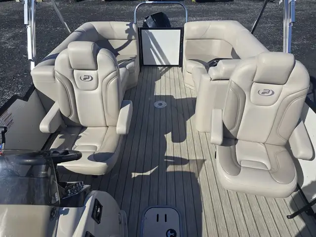 2020 Princecraft QUORUM 23 XT in Powerboats & Motorboats in Québec City - Image 16