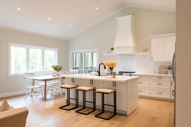 Custom Carpentry in Muskoka in Renovations, General Contracting & Handyman in Muskoka - Image 3