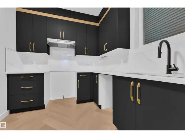 247 166 AV NE Edmonton, Alberta in Houses for Sale in Strathcona County - Image 17