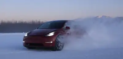TESLA MODEL Y PERFORAMANCE PKG TIRE AND WINTER REPLIKA ALLOY RIMS $2379 INCLUDES $100 rebate **rebat...