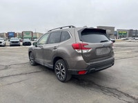 All Wheel Drive,Keyless Start,Passenger Air Bag,All Wheel Drive,Traction Control,Keyless Start,Front... (image 3)