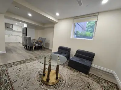 Shared Room for Rent in Whitby, Fully Furnished, Utilities Incl