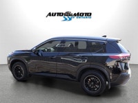 ACCIDENT FREE 24 SERVICE RECORDS LOCAL ONATRIO CAR Nice Clean Nissan Qashqai SV 2.0L with Automatic... (image 3)