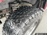 HEATED FRONT SEATS DEEP CHERRY RED CRYSTAL PEARL BLACK INTERIOR CLOTH SEATS ANTI-SPIN REAR DIFFERENT... (image 9)