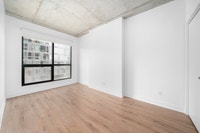 Apartment for rent-logement appartement locatif-2cc 2bd 4.5 4 1/2-2-bedroom/chambres-Quartier des Sp... (image 6)