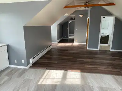 This two bedroom and 1 bathroom apartment is located on the third story of the 4-plex and is accessi...