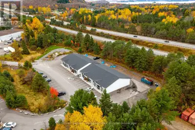 Prime commercial space of over 3,000 sq. ft. available for lease in a newer, well-maintained buildin...