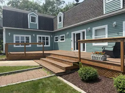 Available September 1 2025! Brand new kitchen and bathroom! All new appliances. Large 4 bedroom semi...