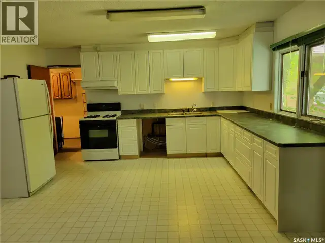27 Elm STREET Katepwa Beach, Saskatchewan in Houses for Sale in Regina - Image 15