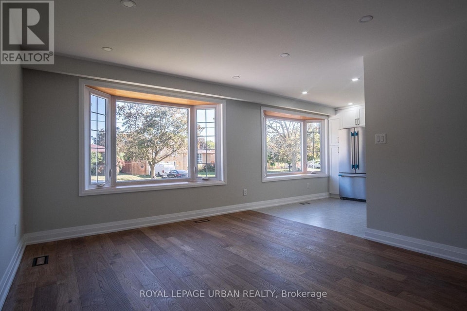 UPPER - 67 CAMPBELL DRIVE Brampton (Northwood Park), Ontario 5