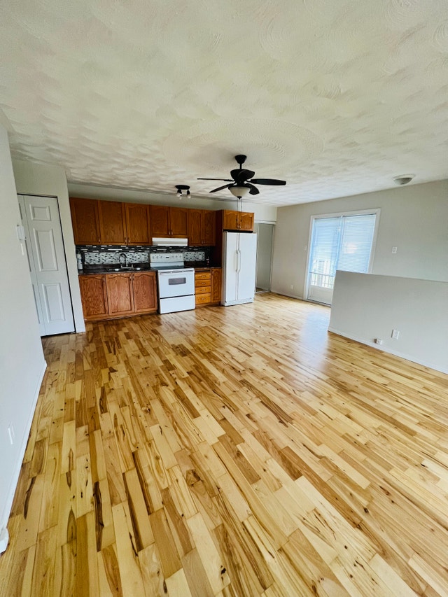 Bright and Spacious 2 bedroom for Rent Long Term