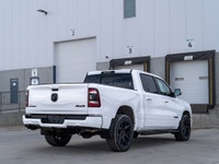 CARGET AUTOMOTIVE is thrilled to offer this 2021 Ram 1500 Sport, a powerful and comfortable full-siz... (image 6)