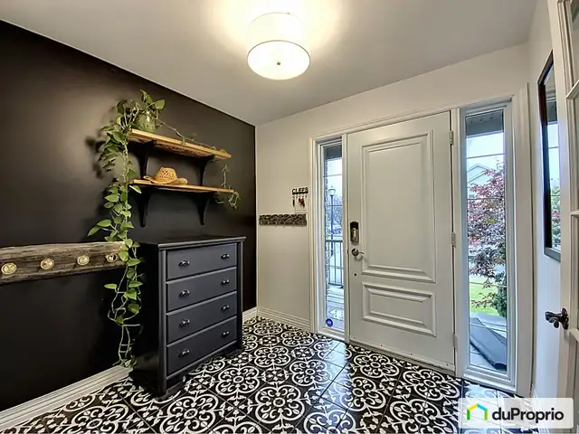$900,000 - 2 Storey for sale in Beloeil in Houses for Sale in Longueuil / South Shore - Image 5