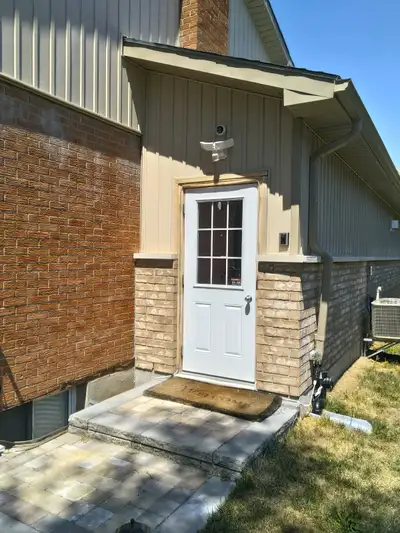 ALL INCLUSIVE 2 BEDROOM APARTMENT FOR RENT - WATERLOO