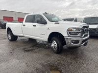 DUAL REAR WHEELS -inc: Clearance Lamps Tires: LT235/80R17E BSW All-Season 17 Steel Spare Wheel Box &... (image 2)