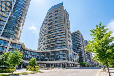 Welcome to Liberty Central by the Lake, ideally situated in the vibrant heart of Liberty Village. Th...