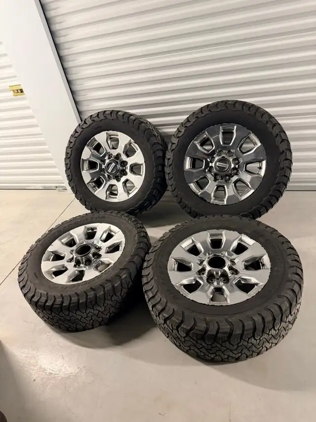 275/65/20 Bfgoodrich ko3 8x170 oem Ford f250 f350 in Tires & Rims in Mississauga / Peel Region - Image 8
