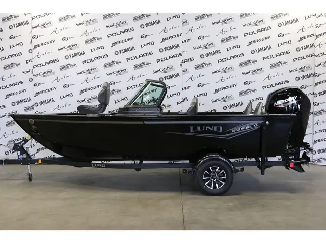 2025 Lund 1650 Rebel XL Sport + MERCURY 90 HP & Remorque in Powerboats & Motorboats in Laurentides - Image 3