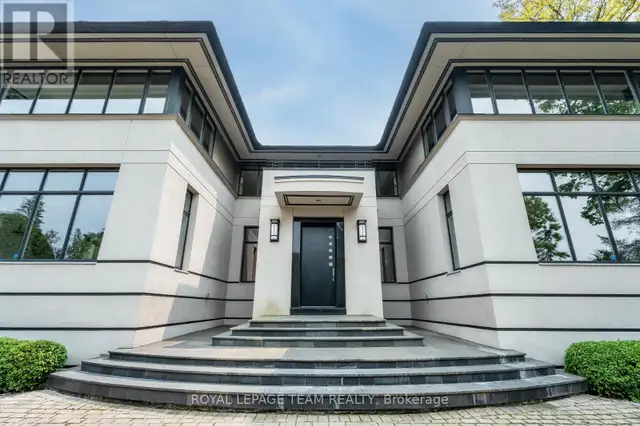 725 MANOR AVENUE Ottawa, Ontario62864384741505121