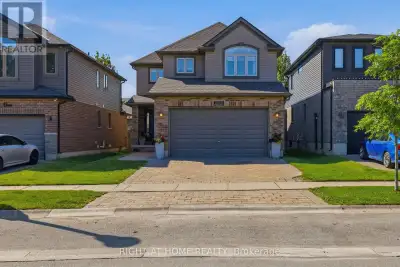 Welcome to 2322 Buroak Drive, located in the highly sought-after Foxfield community in Northwest Lon...