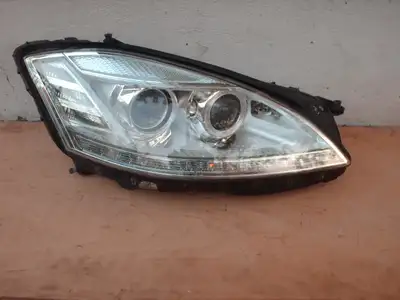 Good used O.E. Bi-Xenon LED part (221 820 58 59, replacing 221 820 26 39, 221 820 14 59) for all mod...