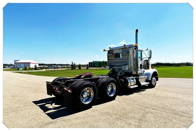 2018 KENWORTH W900 in Heavy Trucks in Saskatoon - Image 6