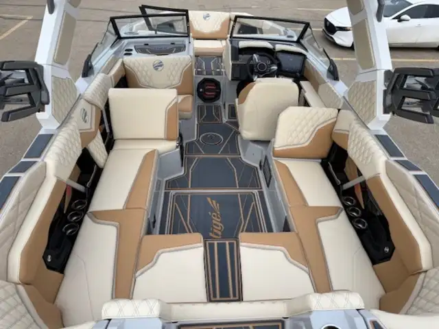 2026 Tige 24RZX in Powerboats & Motorboats in Saskatoon - Image 27
